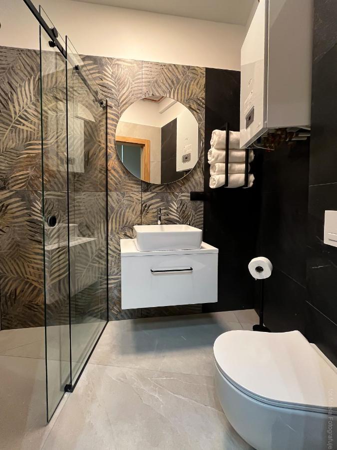 Apartamenty Warowna 2 Pszczyna Buitenkant foto