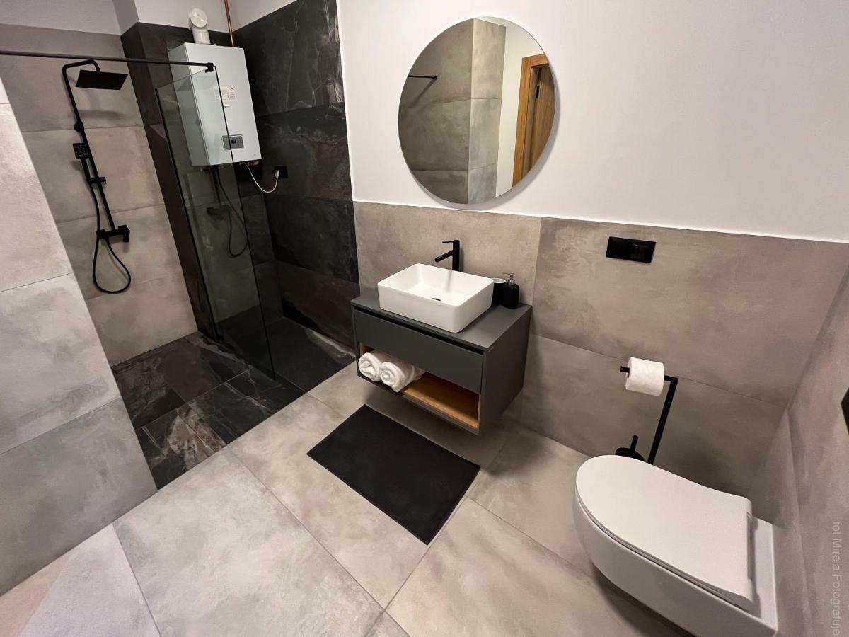 Apartamenty Warowna 2 Pszczyna Buitenkant foto