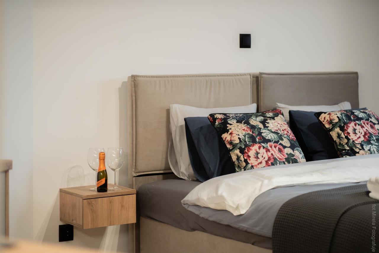 Apartamenty Warowna 2 Pszczyna Buitenkant foto